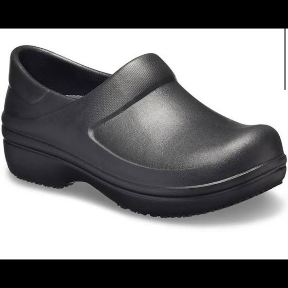 CROCS Professional neria II clogs Womens size 7